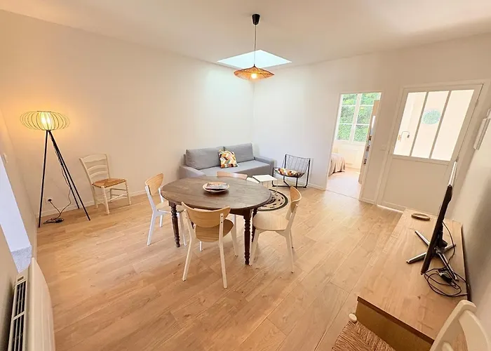 Апартаменти Proche Cote Des Basques - T2 Renove *