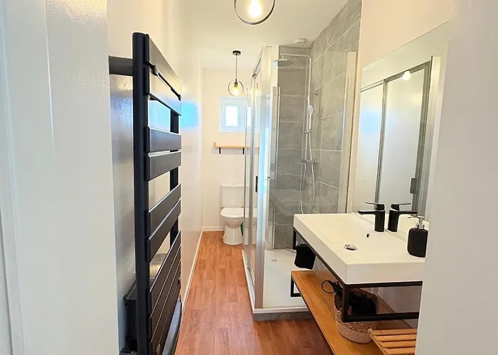 Proche Cote Des Basques - T2 Renove Апартаменти *