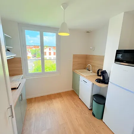 Proche Cote Des Basques - T2 Renove *