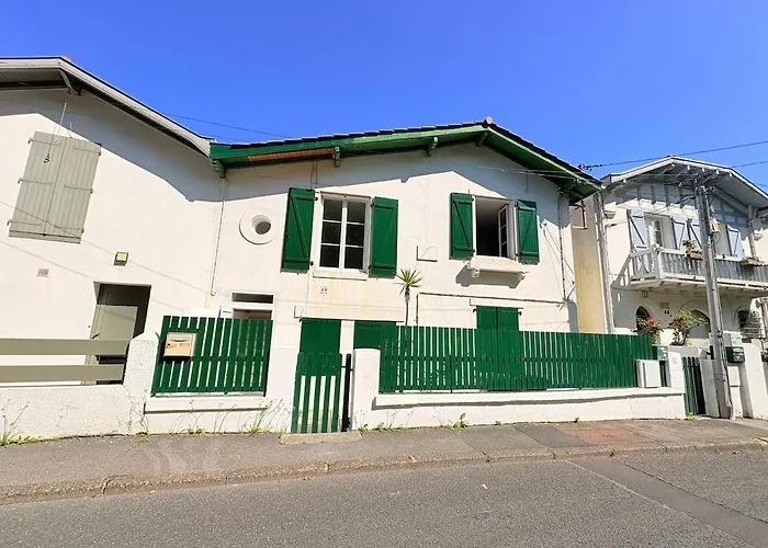 Proche Cote Des Basques - T2 Renove